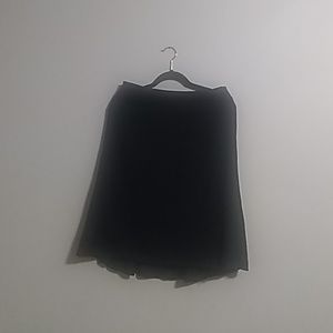 Sale!!!  "Ann Taylor" size M  black skirt